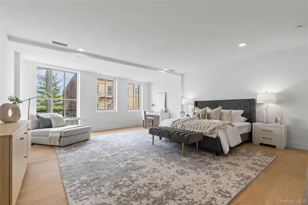 33 Calvert Street Harrison NY 10528