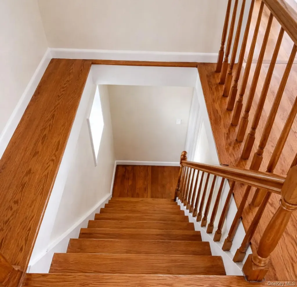 112 Montrose Drive Carmel NY 10512