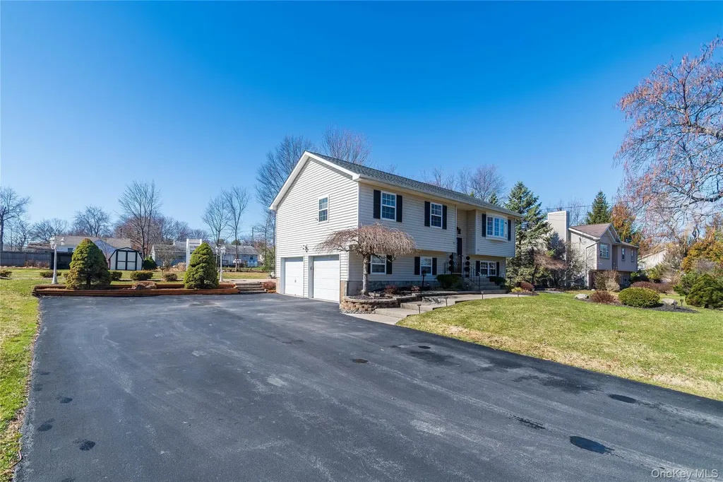 135 Highland Avenue Monroe NY 10950