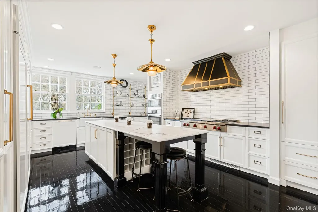 2 Fargo Lane Irvington NY 10533