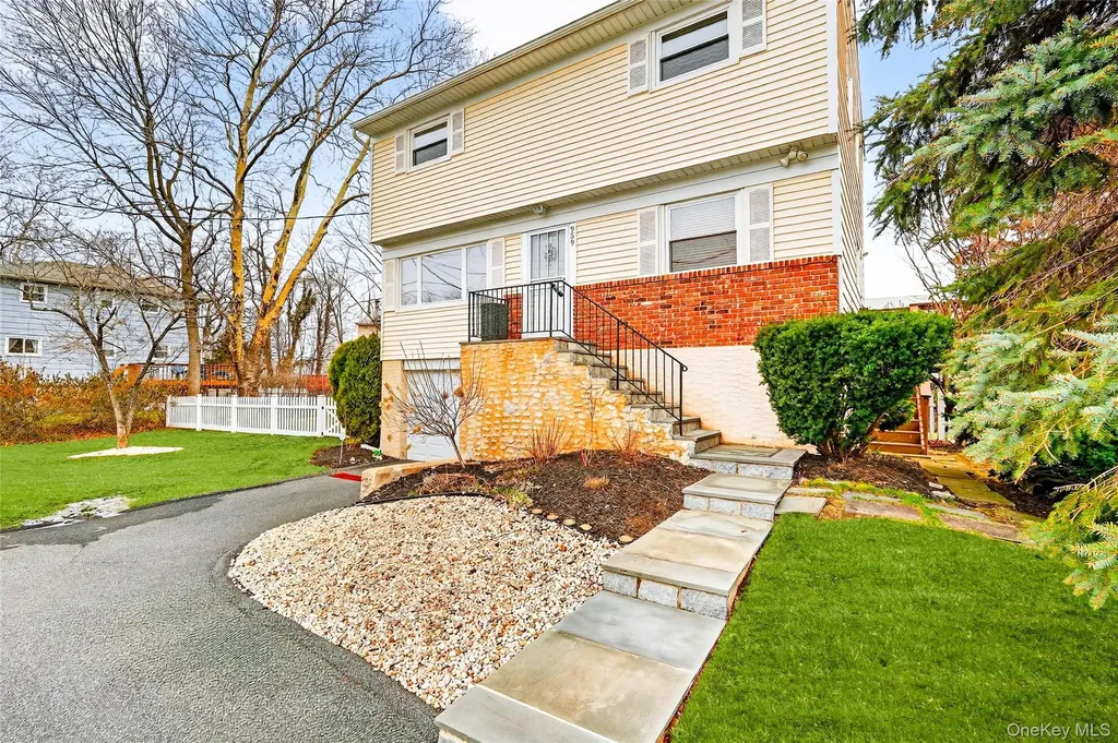 959 Hartsdale Road White Plains NY 10607