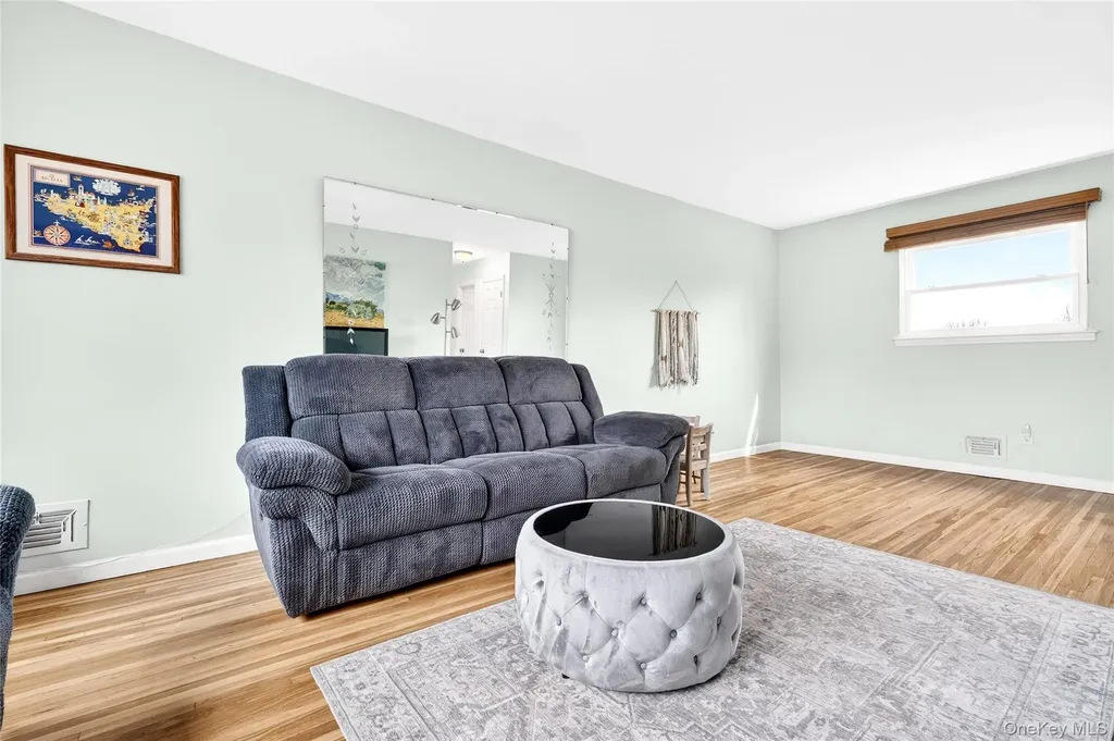 959 Hartsdale Road White Plains NY 10607