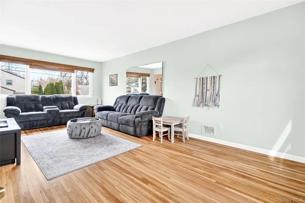959 Hartsdale Road White Plains NY 10607