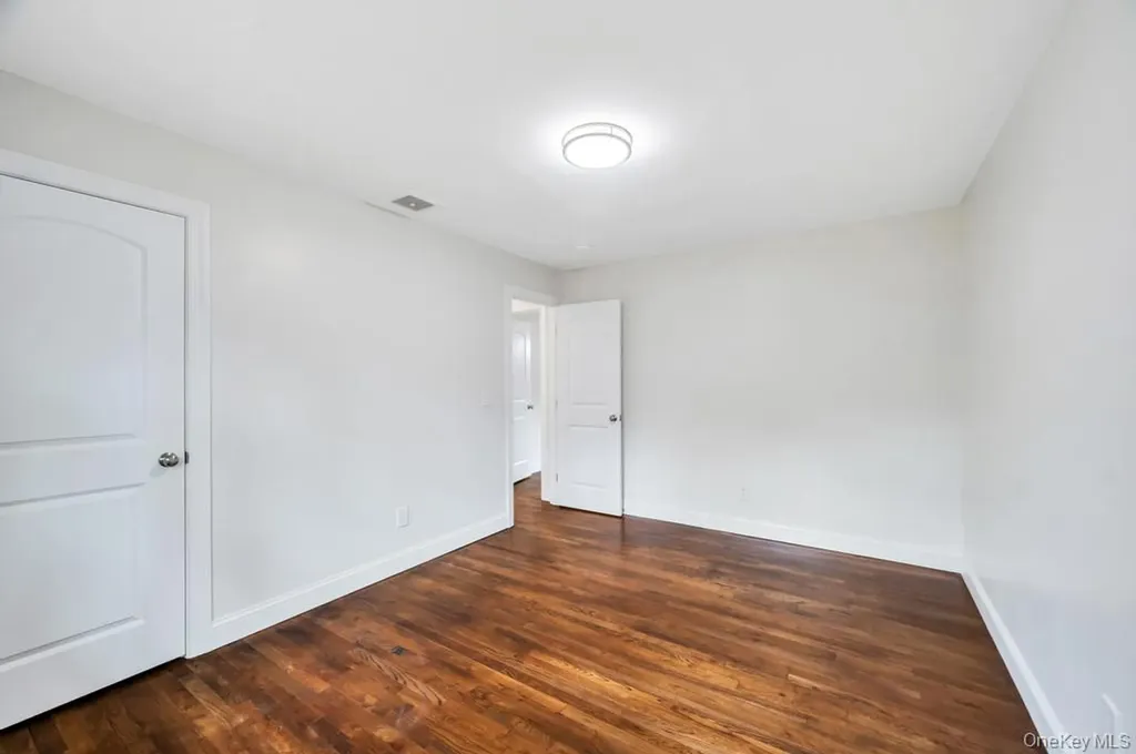 350 Brookhaven Avenue Riverhead NY 11901