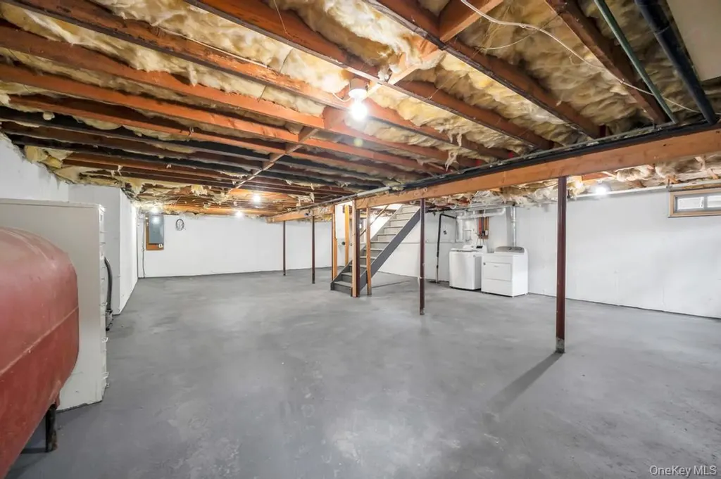 350 Brookhaven Avenue Riverhead NY 11901