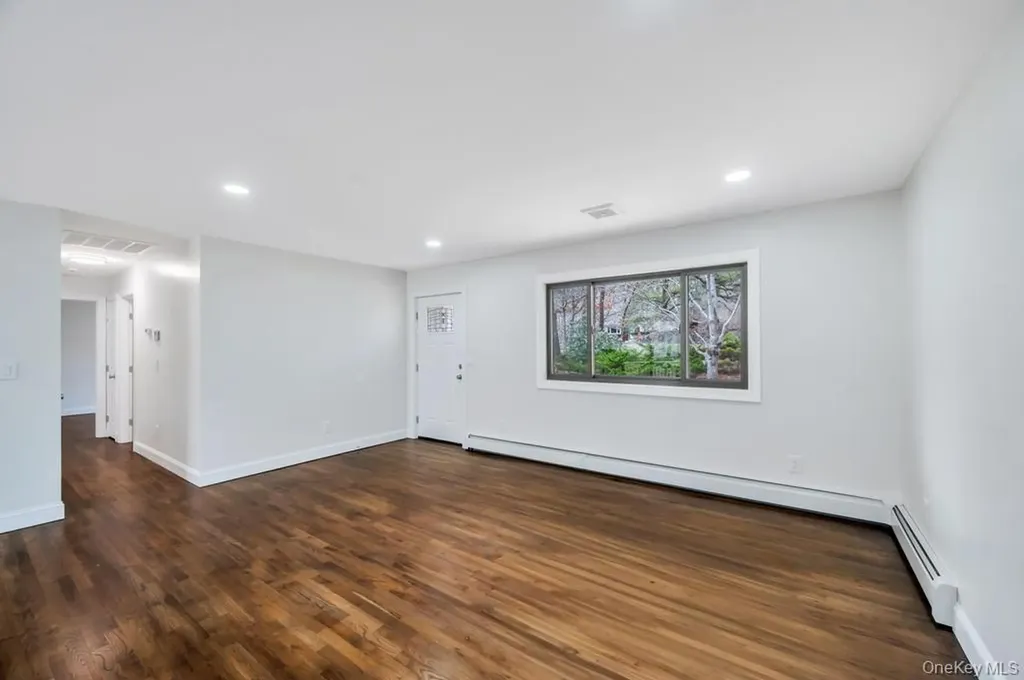 350 Brookhaven Avenue Riverhead NY 11901