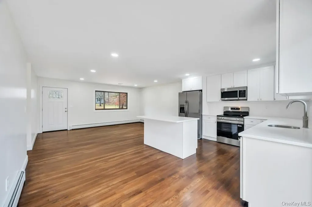 350 Brookhaven Avenue Riverhead NY 11901