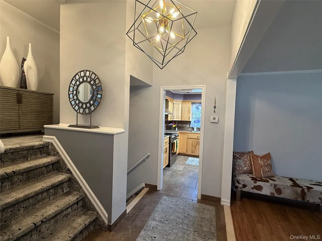 14 Townsend Place Syosset NY 11791