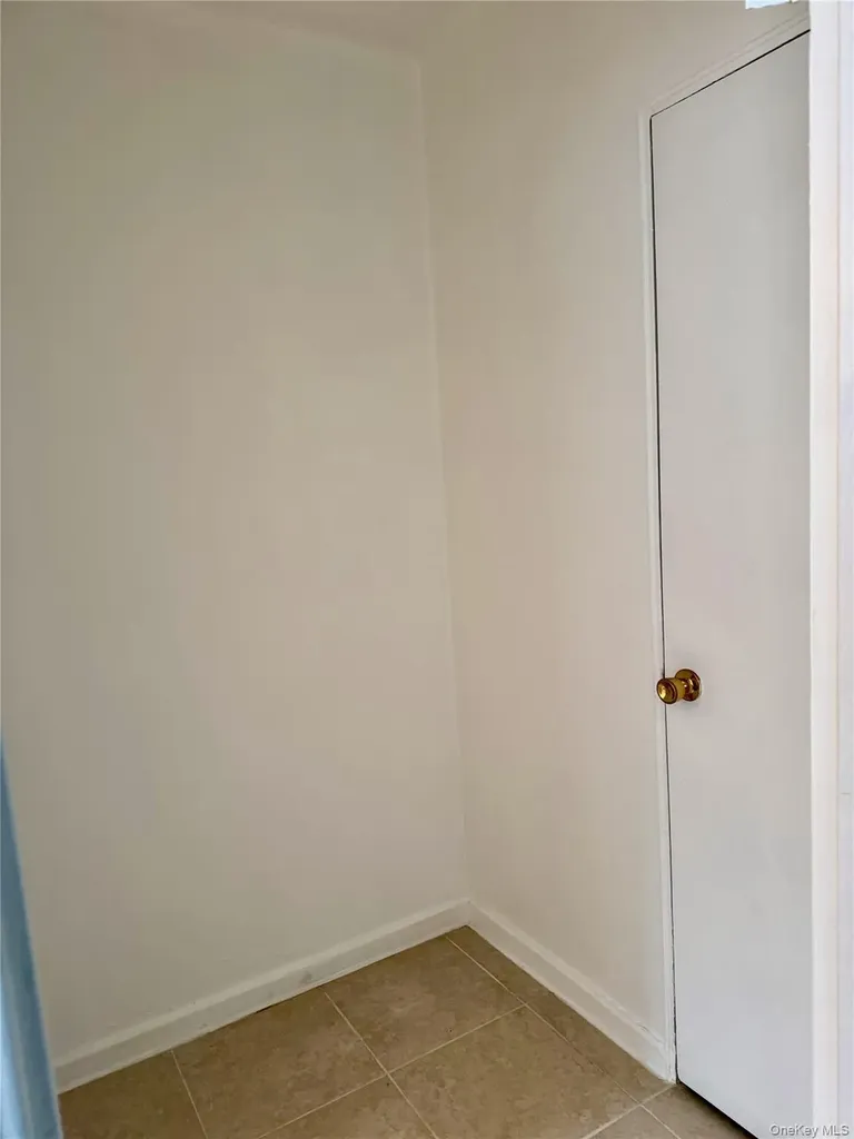 144-46 38ave Flushing NY 11355