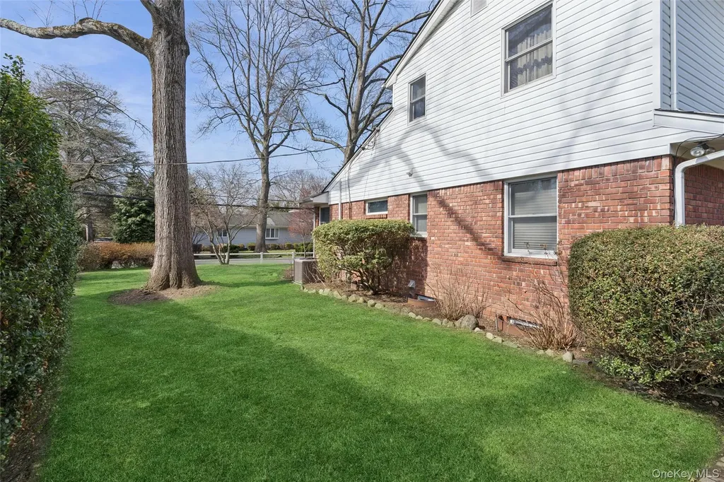 65 Drohan Street Huntington NY 11743