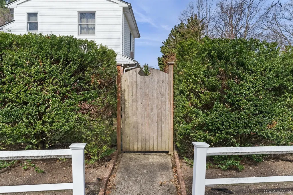 65 Drohan Street Huntington NY 11743