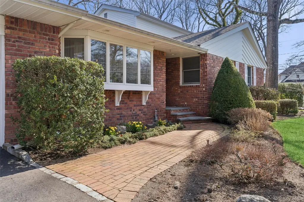 65 Drohan Street Huntington NY 11743