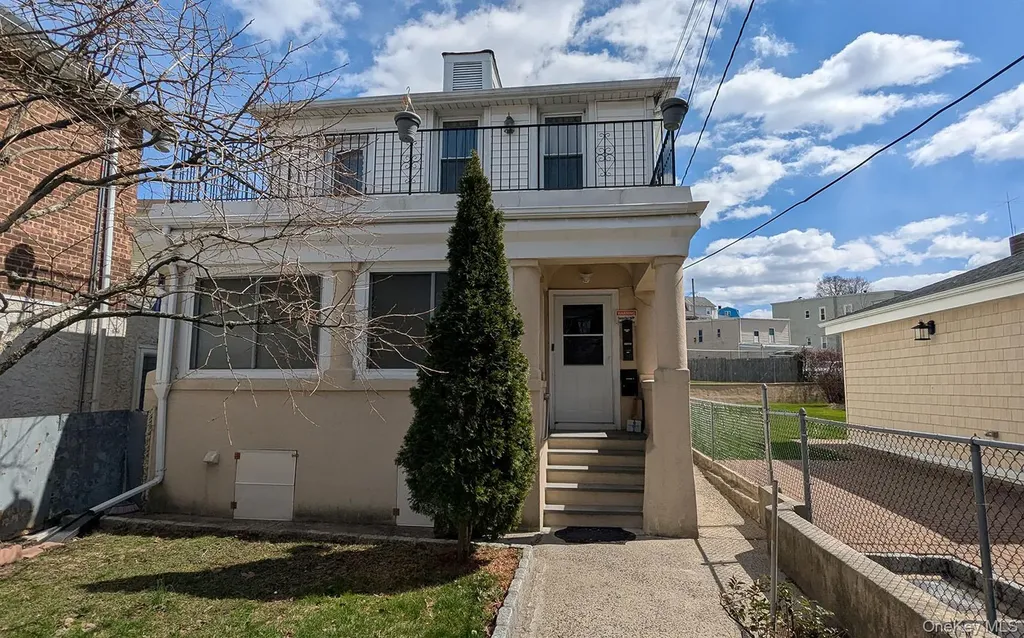 116 Gavin Street Yonkers NY 10701