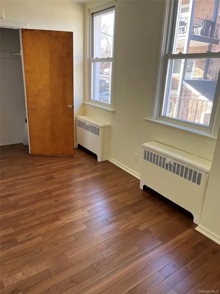 116 Gavin Street Yonkers NY 10701