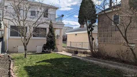 116 Gavin Street Yonkers NY 10701