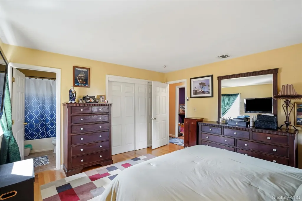 6A Carrie Lane Nanuet NY 10954