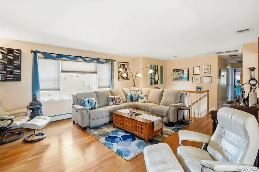 6A Carrie Lane Nanuet NY 10954