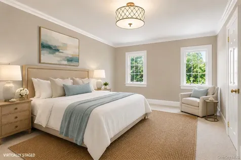 2 Shore Drive Manhasset NY 11030