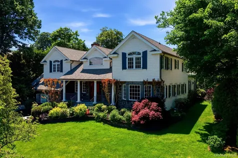 2 Shore Drive Manhasset NY 11030