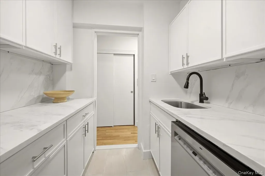 610 Waring Avenue Bronx NY 10467