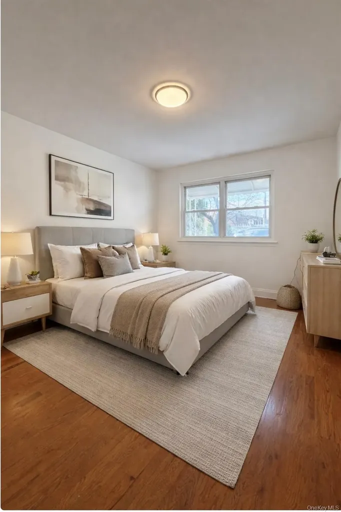 2024 Strang Avenue Bronx NY 10466