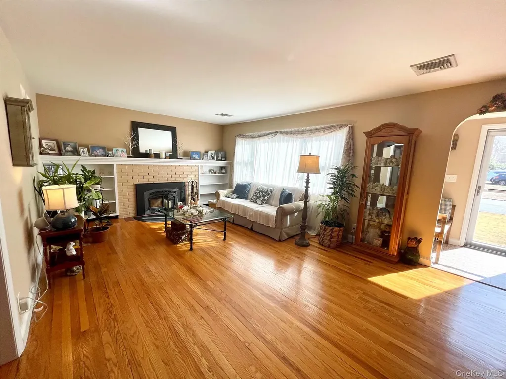 4 Sylvan Way Suffern NY 10901