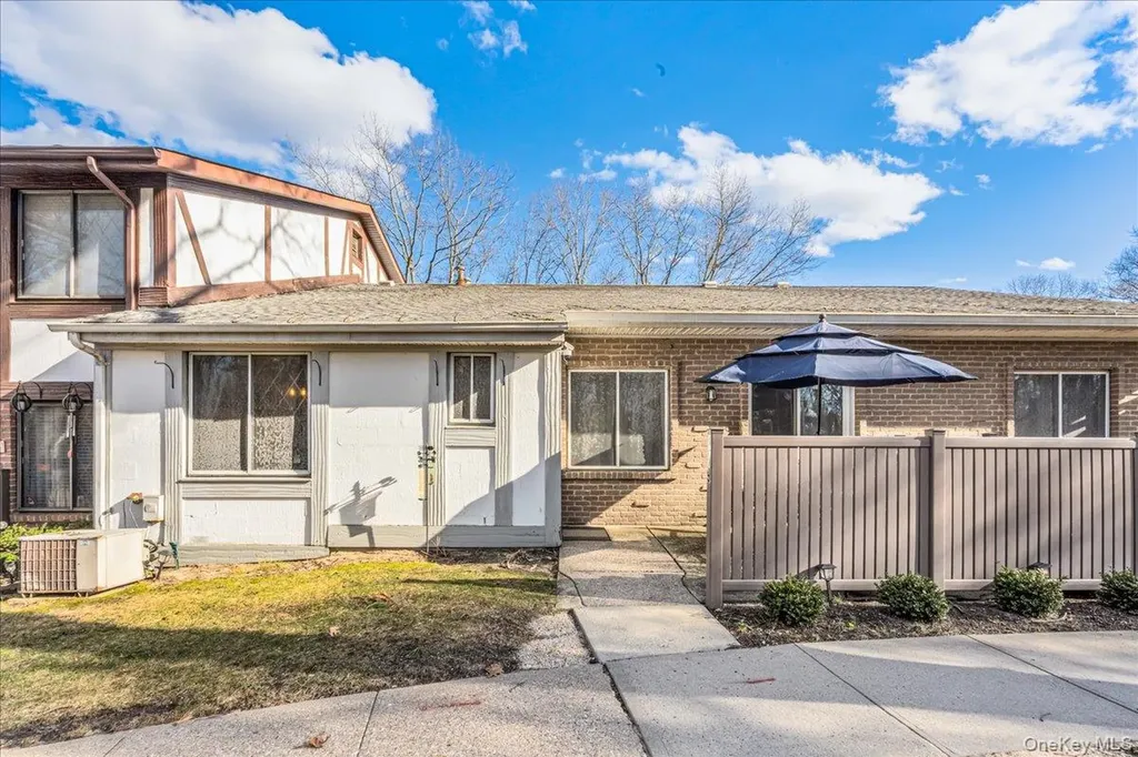 199 Skyline Drive Coram NY 11727