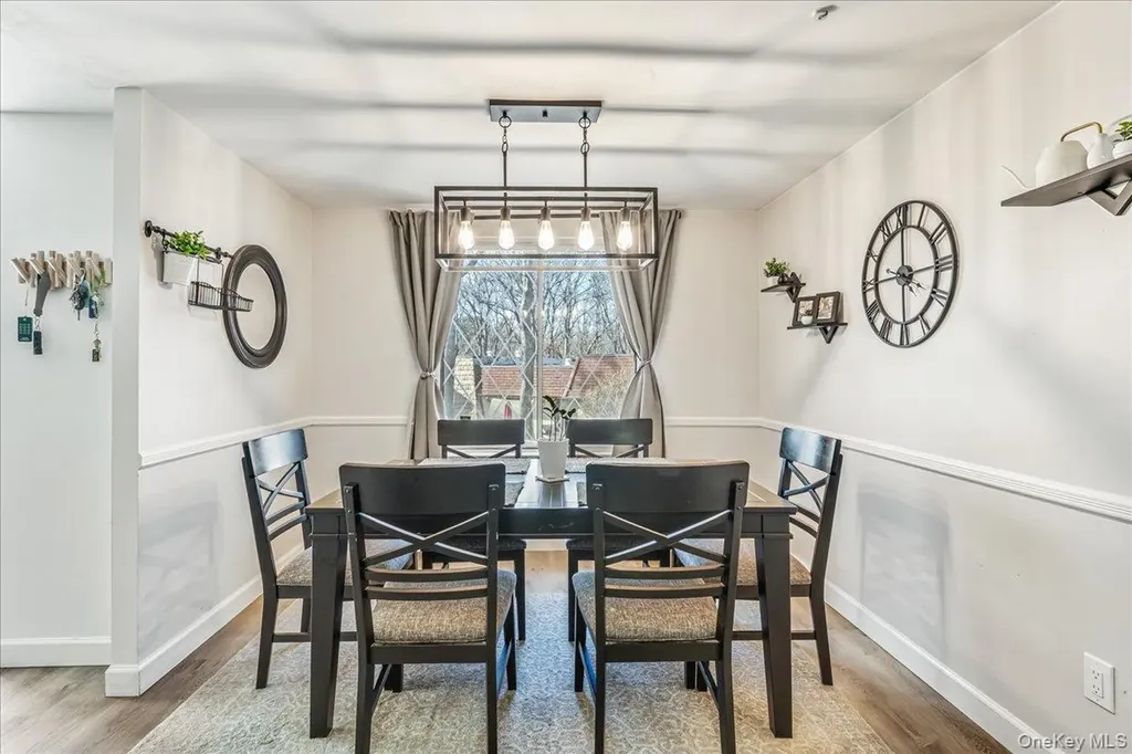 199 Skyline Drive Coram NY 11727