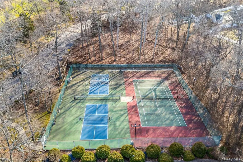 199 Skyline Drive Coram NY 11727