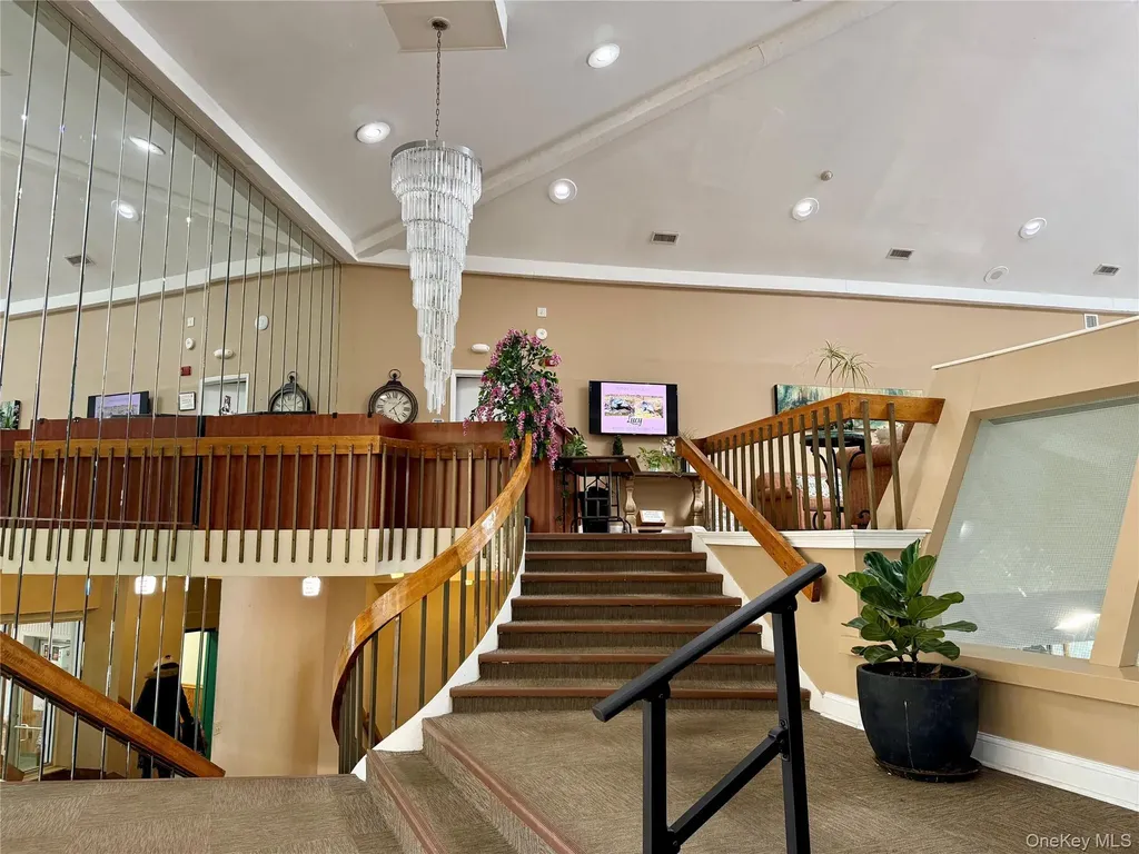 199 Skyline Drive Coram NY 11727