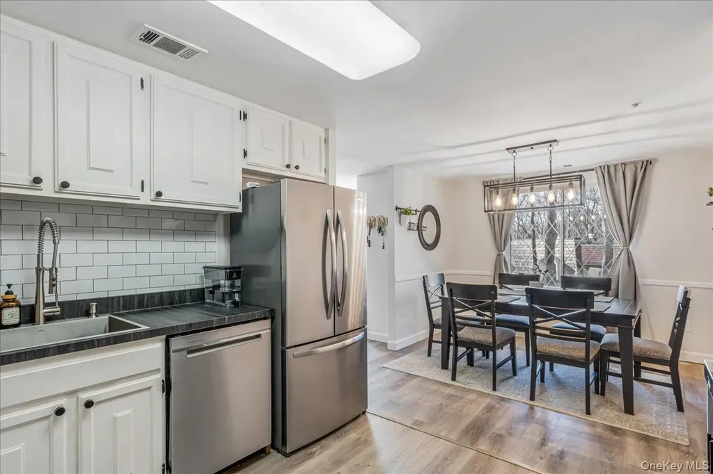 199 Skyline Drive Coram NY 11727