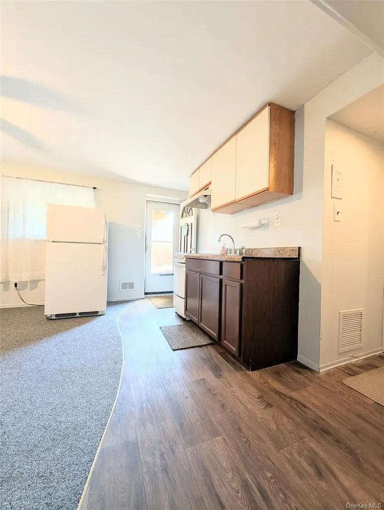 50 Sunburst Drive Deer Park NY 11729