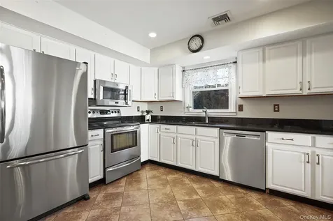 1356 Artis Road Shrub Oak NY 10588