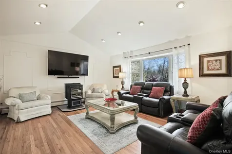 1356 Artis Road Shrub Oak NY 10588