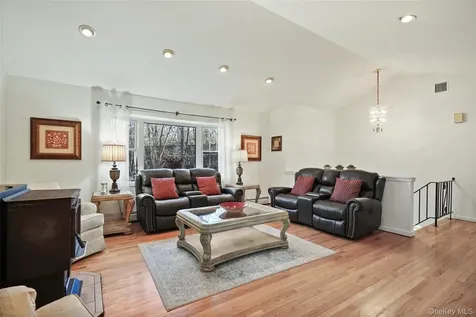 1356 Artis Road Shrub Oak NY 10588