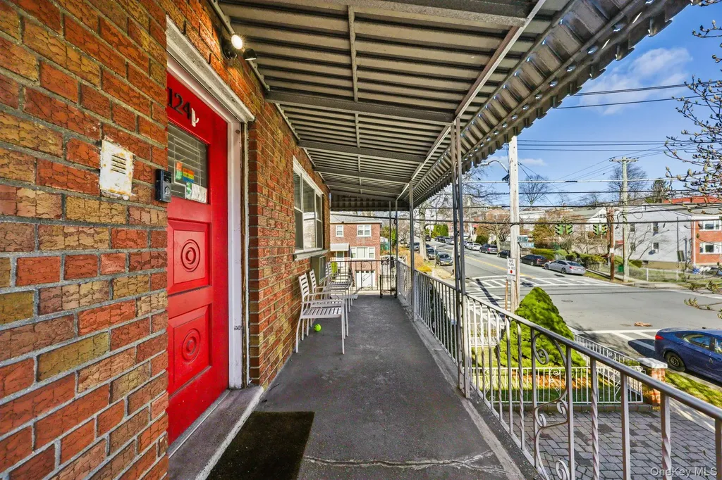 124 Scott Avenue Yonkers NY 10704