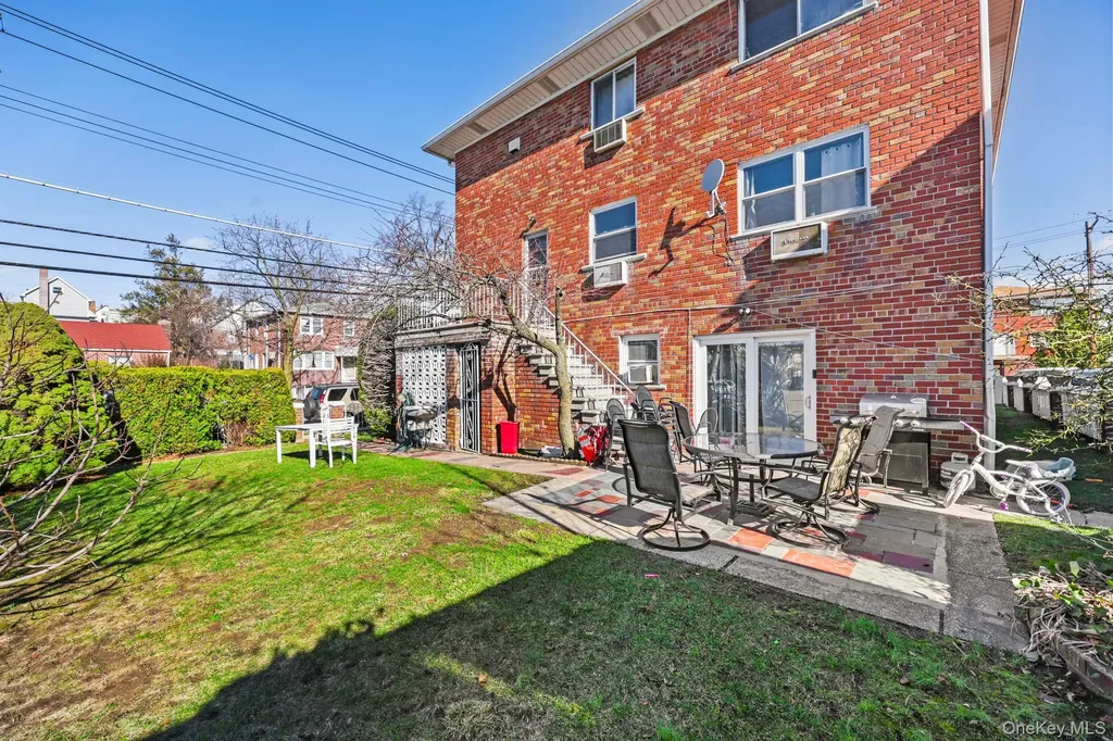 124 Scott Avenue Yonkers NY 10704