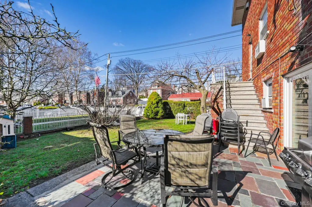 124 Scott Avenue Yonkers NY 10704
