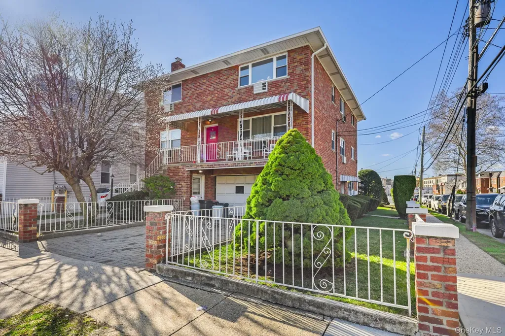 124 Scott Avenue Yonkers NY 10704