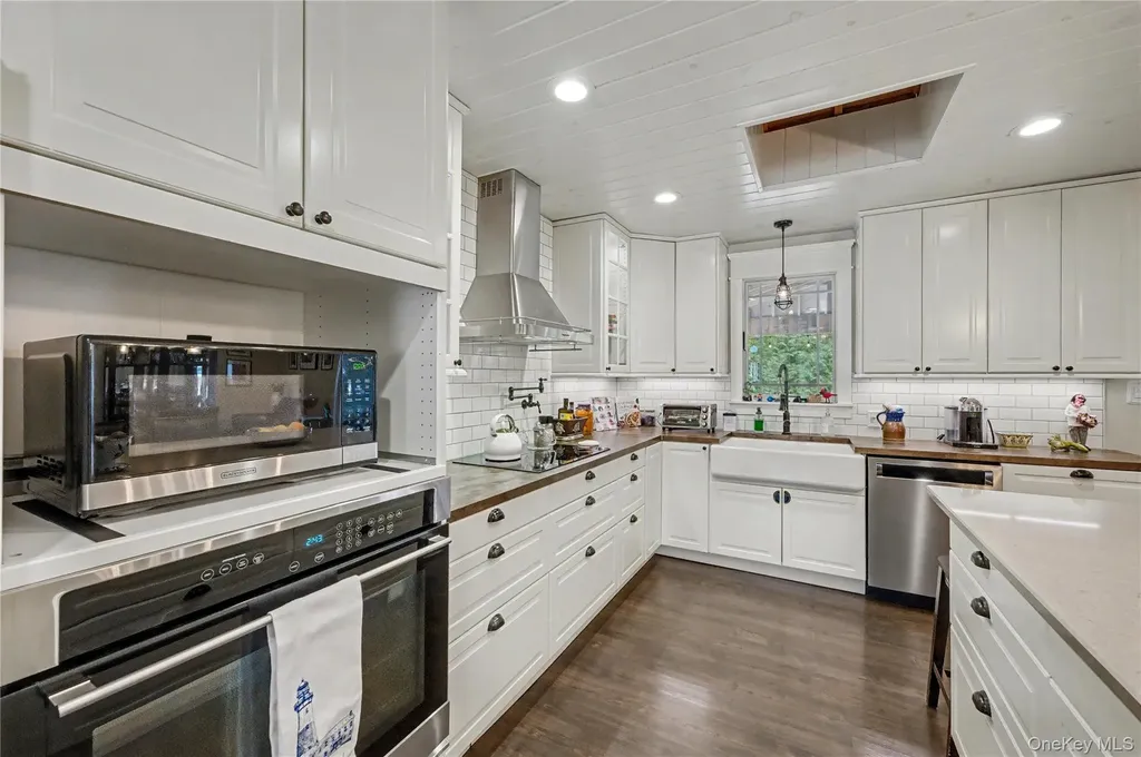 9 Boxwood Drive Kings Park NY 11754