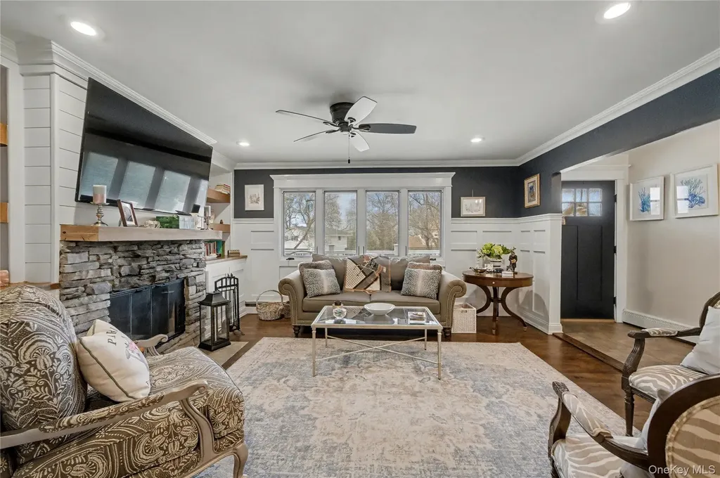 9 Boxwood Drive Kings Park NY 11754