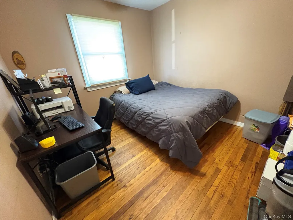23 Kime Avenue North Babylon NY 11703
