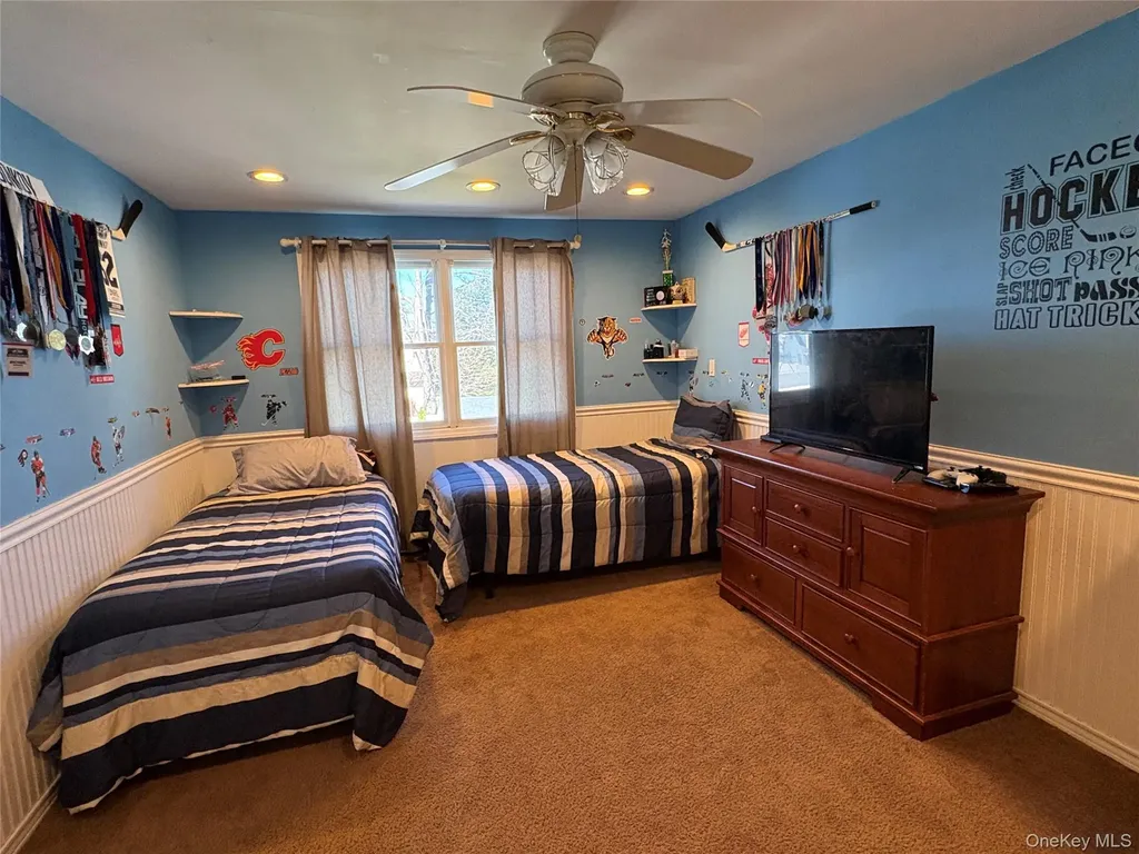 23 Kime Avenue North Babylon NY 11703