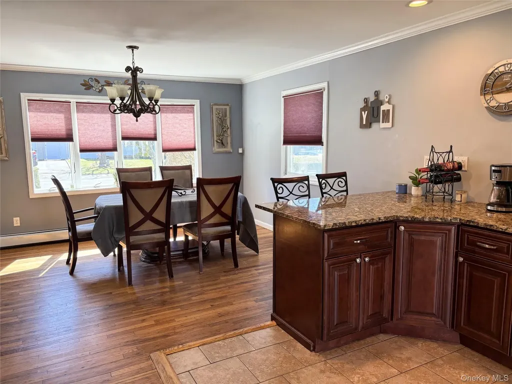 23 Kime Avenue North Babylon NY 11703
