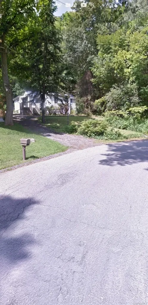 9 Glenna Drive Carmel NY 10512