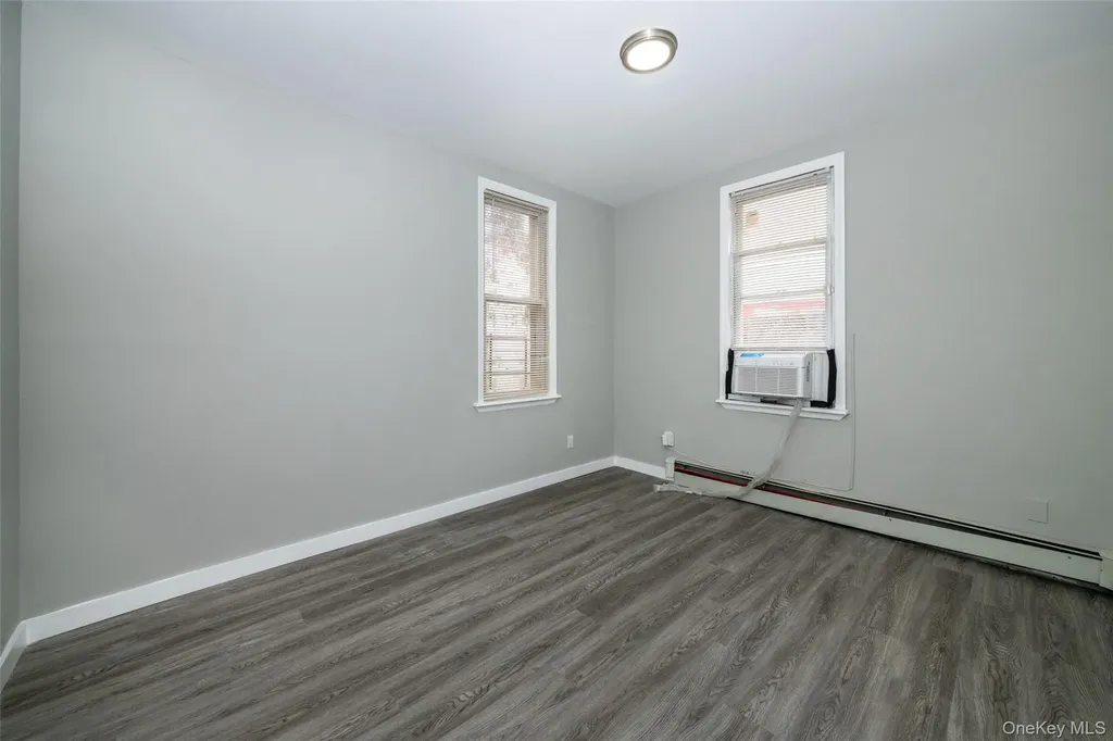 299 E Third Street Mount Vernon NY 10553