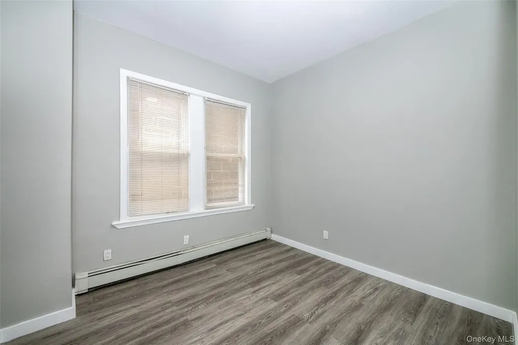 299 E Third Street Mount Vernon NY 10553