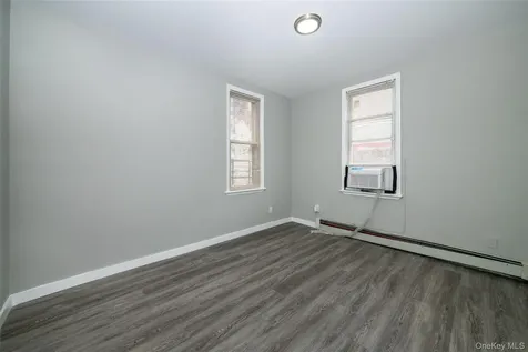 299 E Third Street Mount Vernon NY 10553