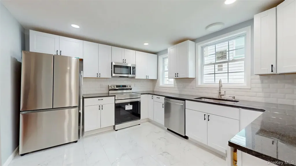 74 Gladstone Avenue Walden NY 12586