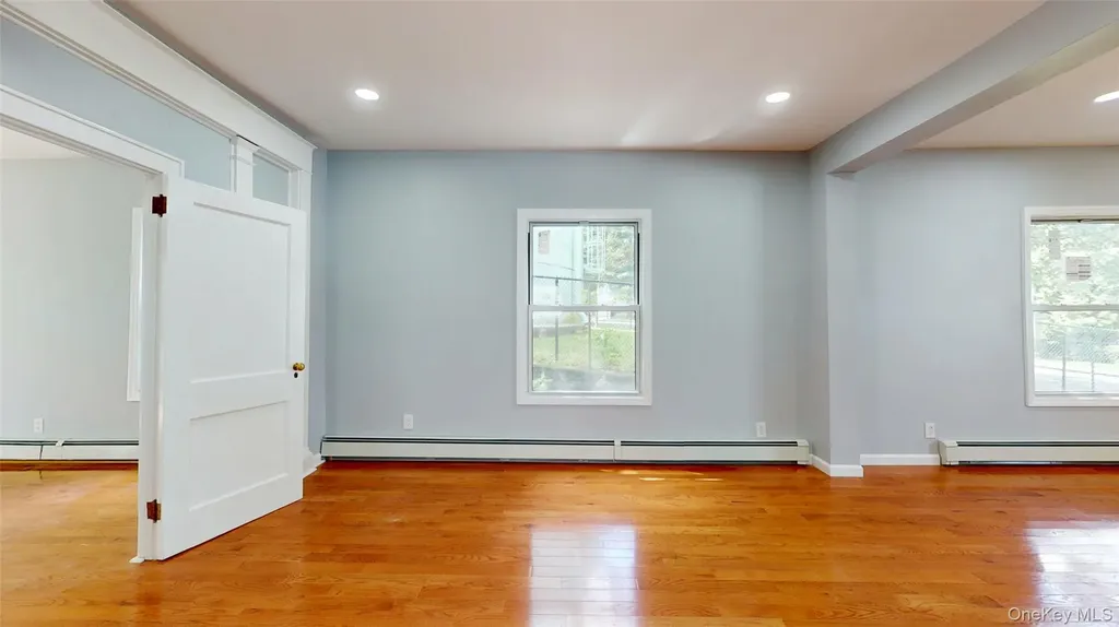 74 Gladstone Avenue Walden NY 12586
